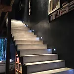 Séjour chez l'habitant Loft Bellamy *