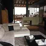 Séjour chez l'habitant Loft Bellamy *