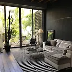 Séjour chez l'habitant Loft Bellamy Nantes