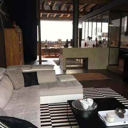 Rum i privatbostad Loft Bellamy *